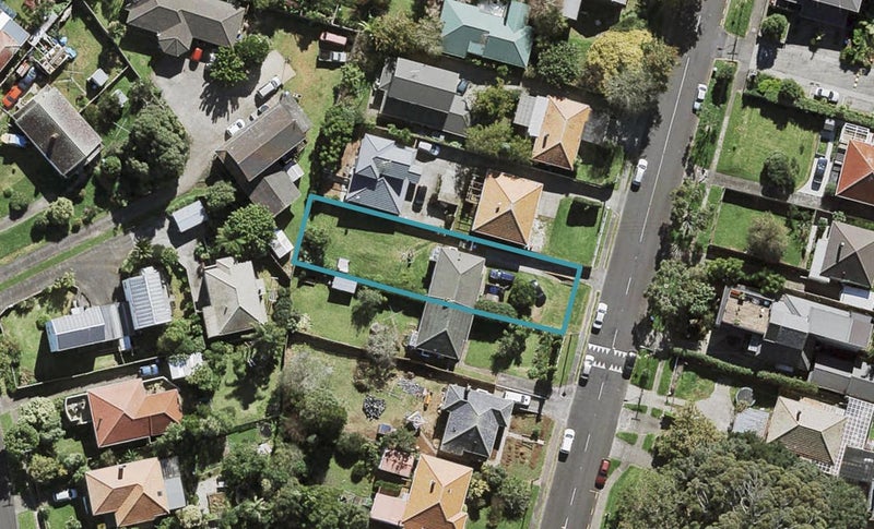 60A Parau Street, Mount Roskill, Auckland - Carousel 1