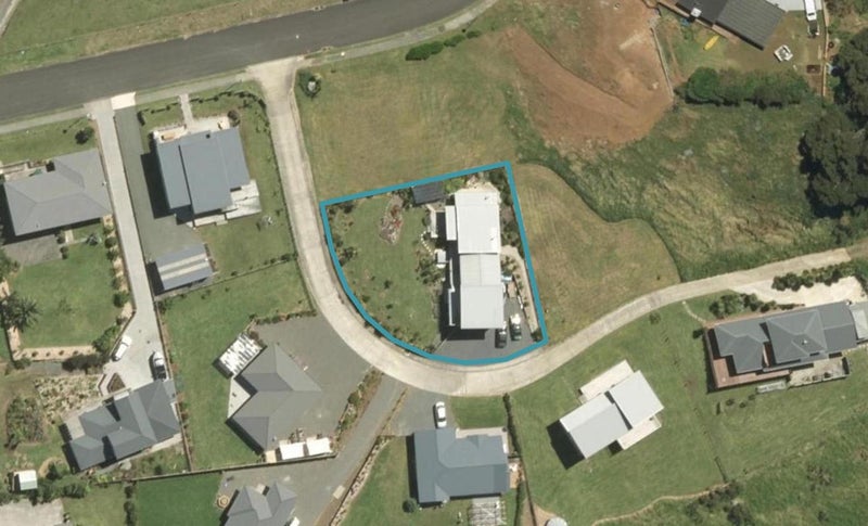 9 Tiaho Place, Whangarei - Carousel 1