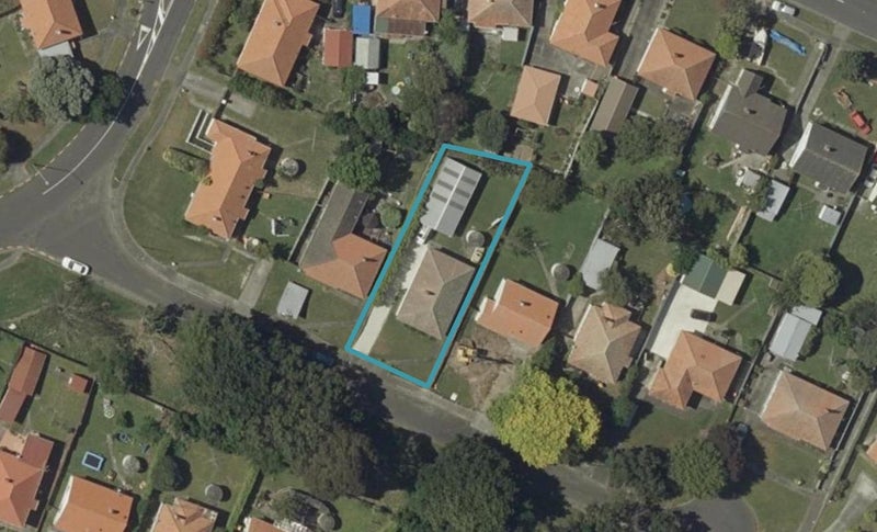 5 Wharenui Terrace, Roslyn, Palmerston North - Carousel 1