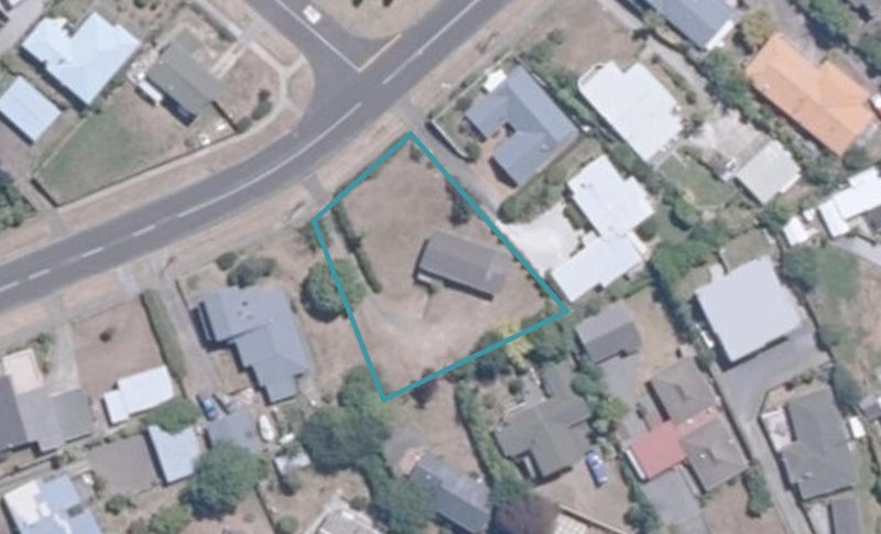 61 Gillies Avenue, Taupō - Carousel 1