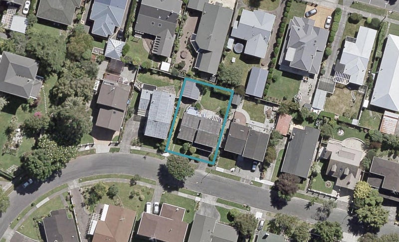 19 Orr Crescent, Hutt Central, Lower Hutt - Carousel 1