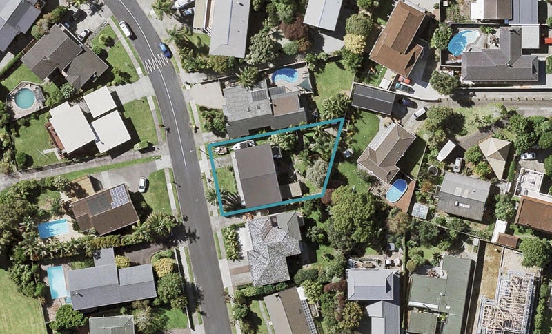 9 Treeway, Sunnyhills, Auckland - Carousel 1