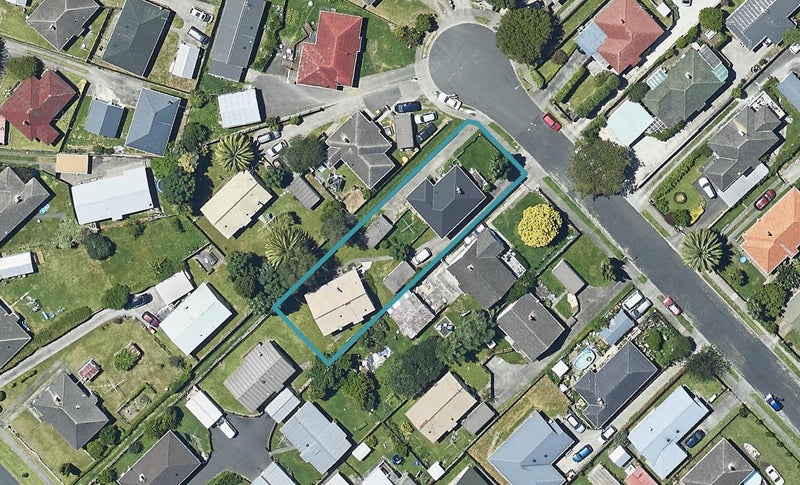 12 Dunkirk Street, Gate Pa, Tauranga - Carousel 1
