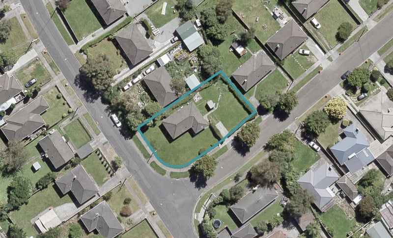 28 Maher Street, Elderslea, Upper Hutt - Carousel 1
