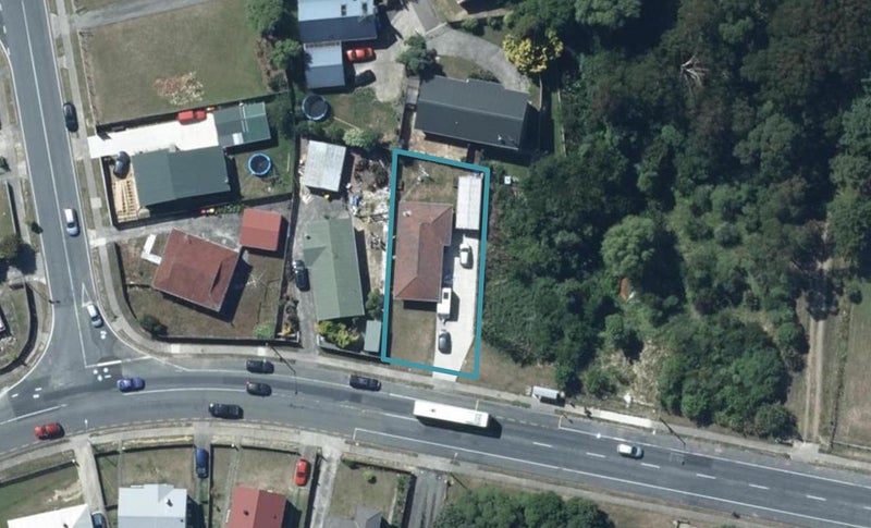 394 Warspite Avenue, Ascot Park, Porirua - Carousel 1