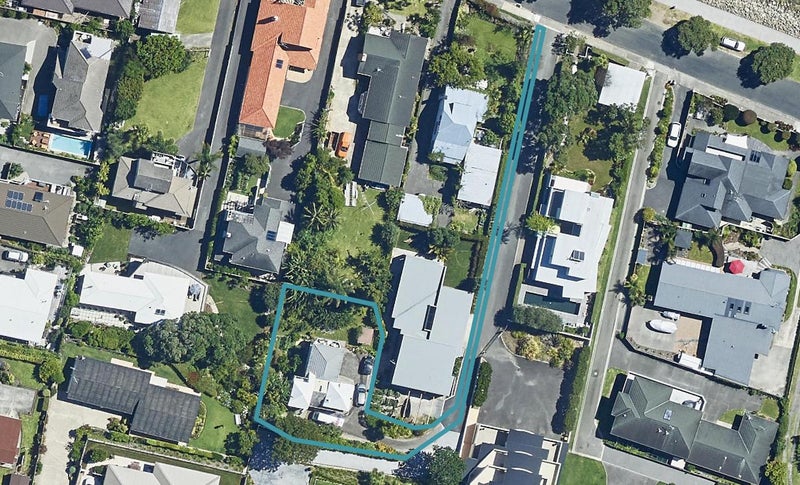 91 Beach Road, Otumoetai, Tauranga - Carousel 1