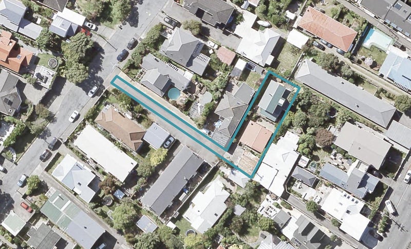 1/37 PUKATEA ST, Eastbourne, Lower Hutt - Carousel 1
