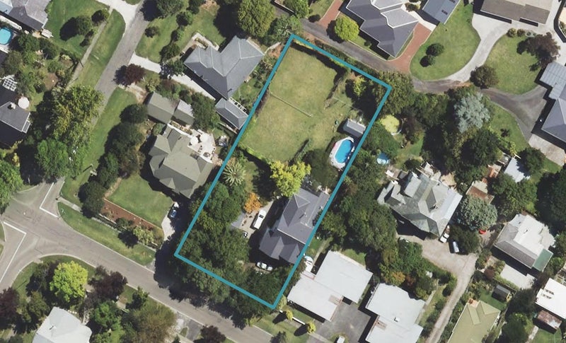 96 Iranui Road, Inner Kaiti, Gisborne - Carousel 1