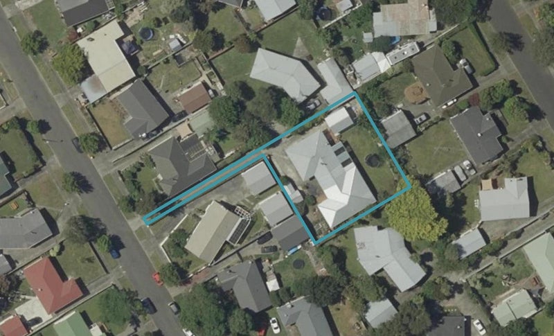 21 Mokau Place, Terrace End, Palmerston North - Carousel 1
