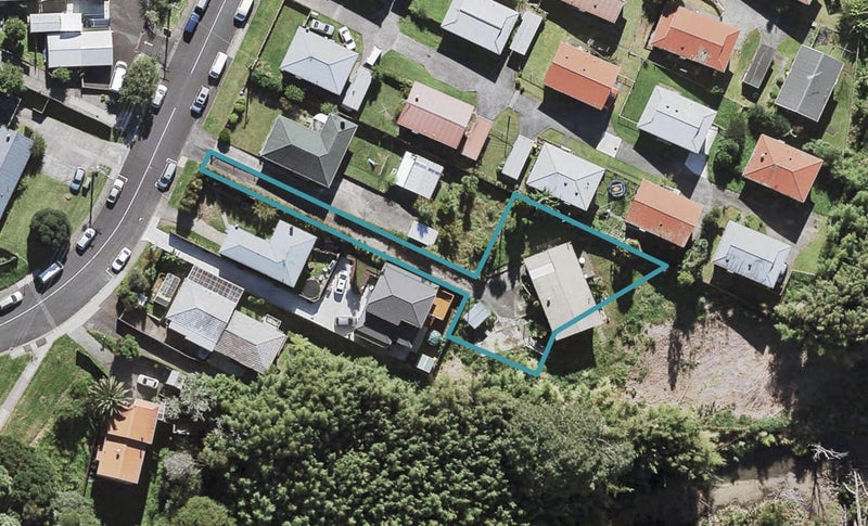 115A Tirimoana Road, Te Atatū South, Auckland - Carousel 1