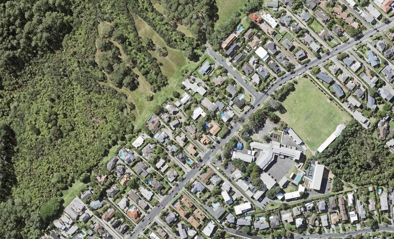 96 Aberdeen Road, Campbells Bay, Auckland - Carousel 1
