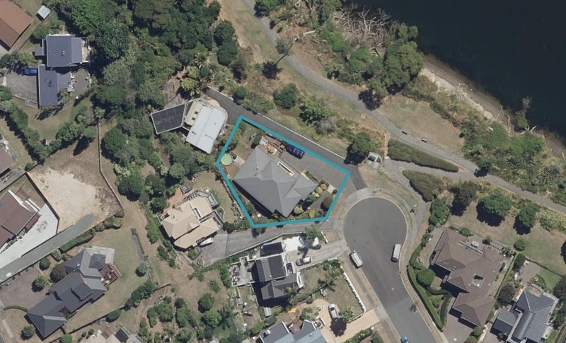 23 Sycamore Place, Pukete, Hamilton - Carousel 1
