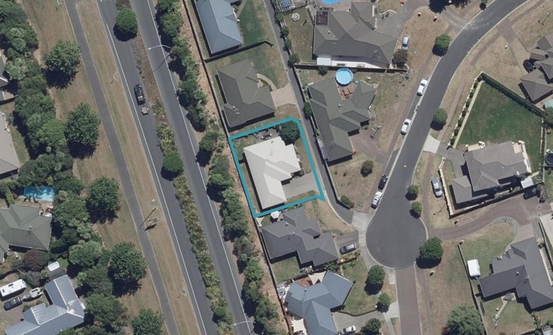 48 Nielsen Gardens, Rototuna, Hamilton - Carousel 1