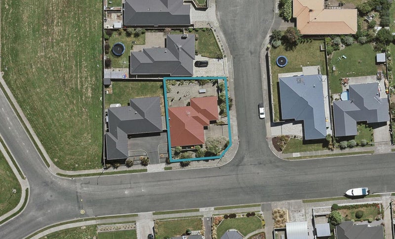 92 Gimblett Court, Waikiwi, Invercargill - Carousel 1