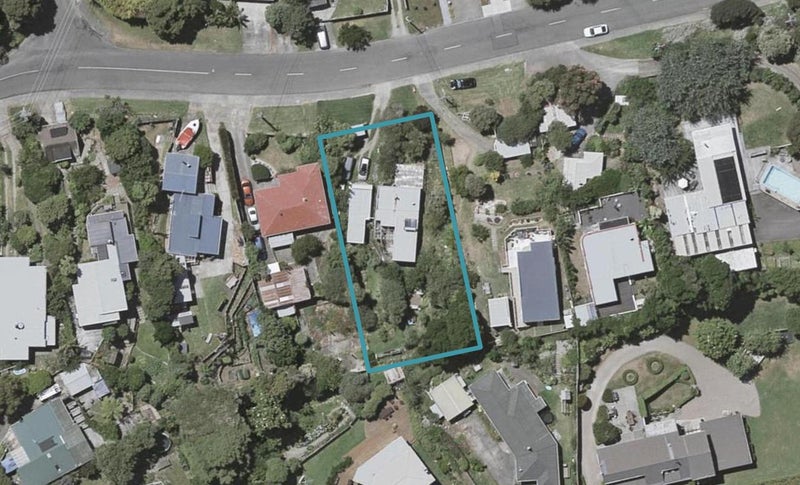 40 Tiromoana Road, Raumati South, Paraparaumu - Carousel 1