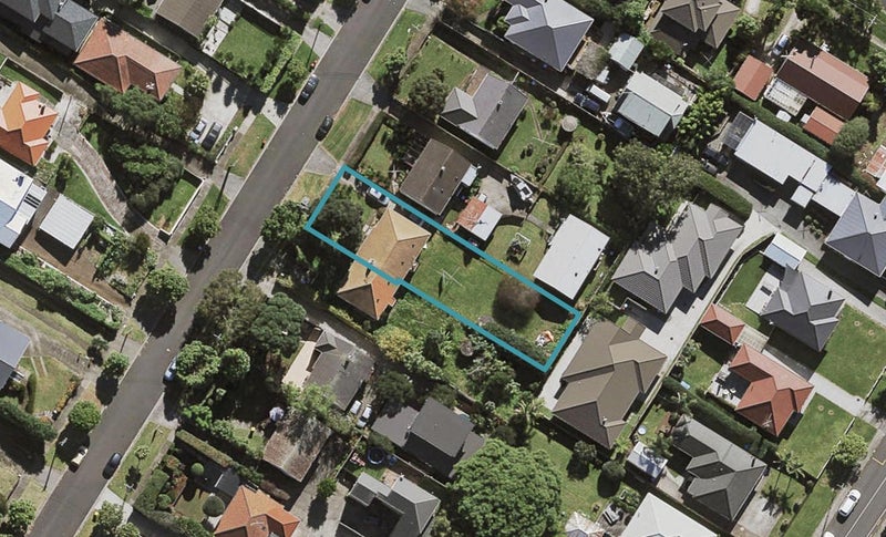 121A Paihia Road, One Tree Hill, Auckland - Carousel 1