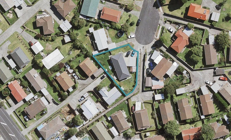 11 Hillman Place, Ranui, Auckland - Carousel 1