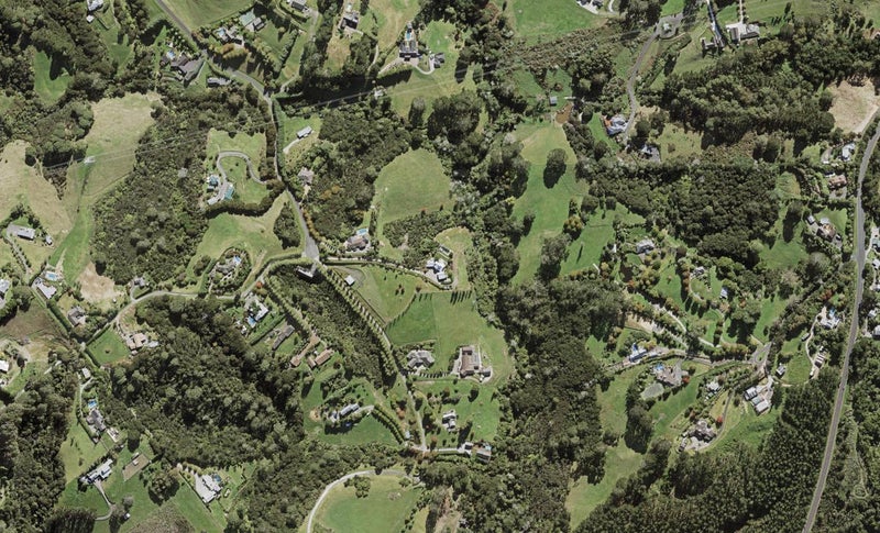 26 Collings Drive, Lucas Heights, Auckland - Carousel 1