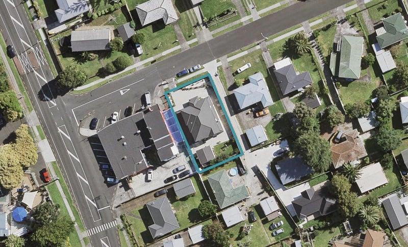 3 McQuarrie Avenue, Wattle Downs, Auckland - Carousel 1
