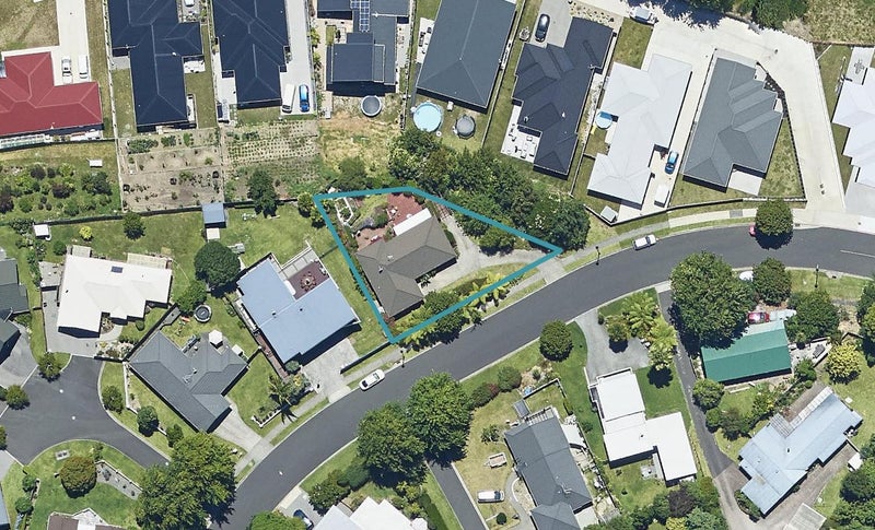 30 Grantston Drive, Pyes Pa, Tauranga - Carousel 1
