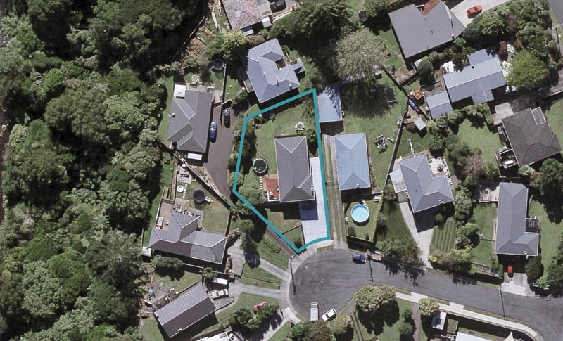 8 Lambton Terrace, Welbourn, New Plymouth - Carousel 1