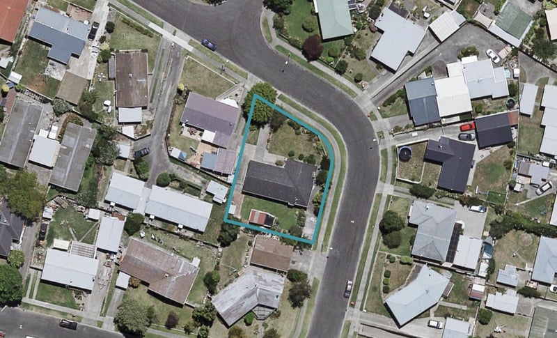 55 Wynyard Crescent, Tamatea, Napier - Carousel 1