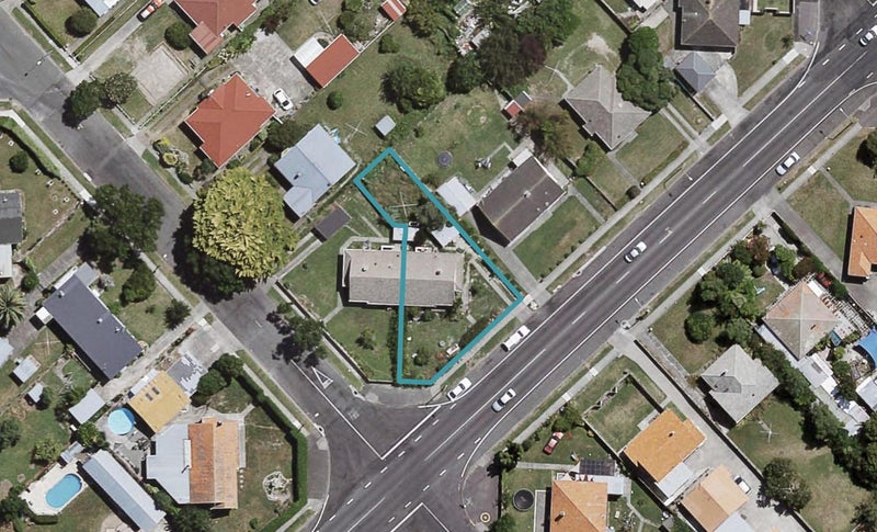 77 Latham Street, Marewa, Napier - Carousel 1