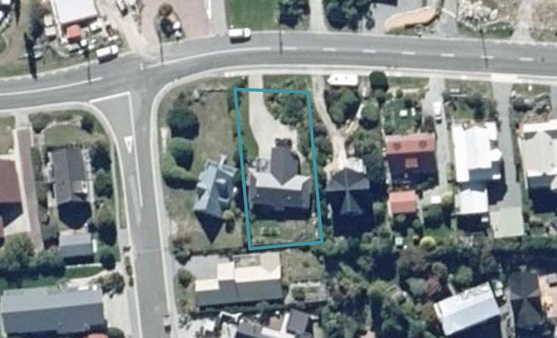 698 Peninsula Road, Kelvin Heights, Queenstown - Carousel 1