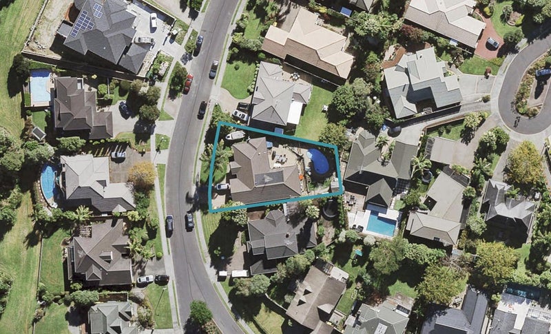 9 Landing Drive, Albany, Auckland - Carousel 1