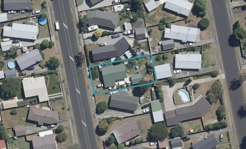 14 Ashurst Avenue, Pukete, Hamilton - Carousel 1