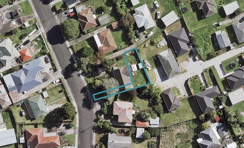 7D Browning Street, Manurewa East, Auckland - Carousel 1
