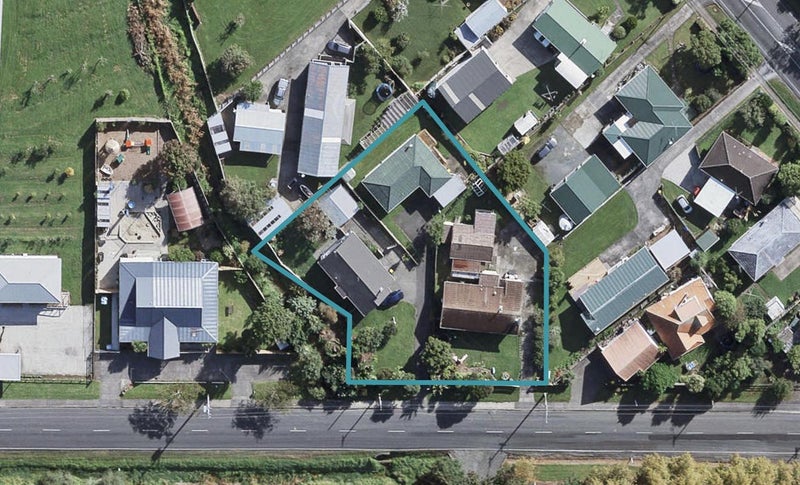 1/6 Fordyce Road, Parakai, Helensville - Carousel 1