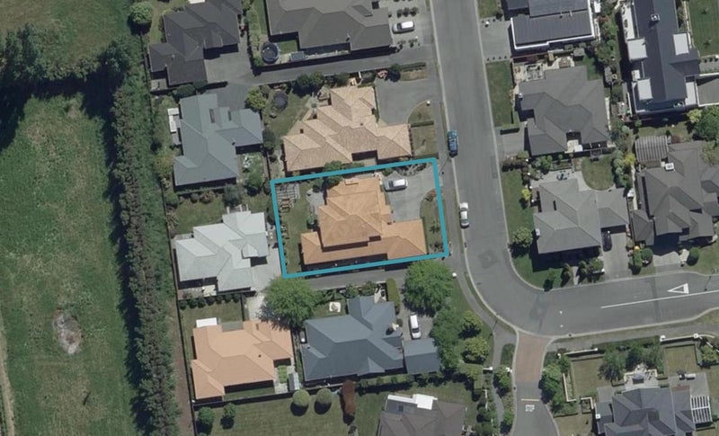 7 Brookfield Drive, Northwood, Christchurch - Carousel 1