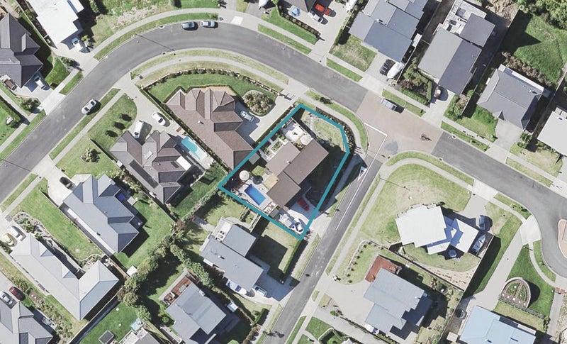 16 Fantail Crescent, Maraetai, Auckland - Carousel 1