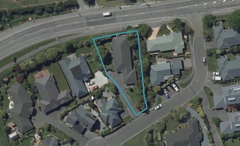 4 Brookford Place, Westmorland, Christchurch - Carousel 1