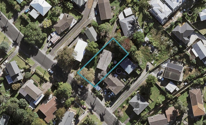 47 Normanton Street, Glenfield, Auckland - Carousel 1