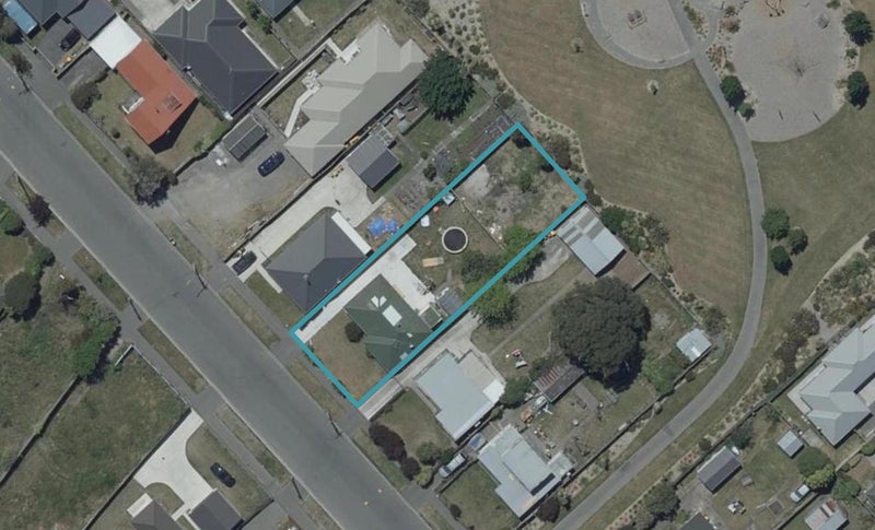 17 Shortland Street, Wainoni, Christchurch - Carousel 1
