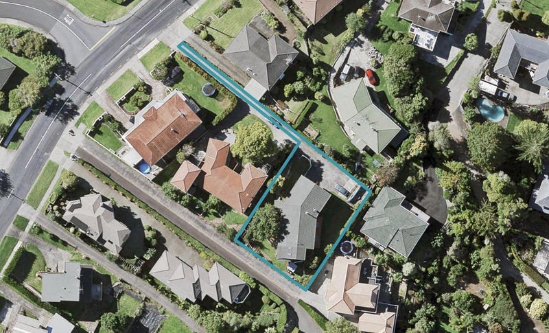75 Mellons Bay Road, Mellons Bay, Auckland - Carousel 1