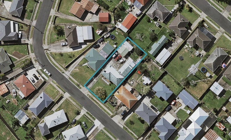 23 Fisher Crescent, Otara, Auckland - Carousel 1