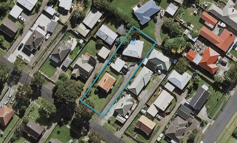 14 Avis Avenue, Papatoetoe, Auckland - Carousel 1