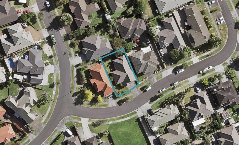 2A Menen Place, Manurewa, Auckland - Carousel 1