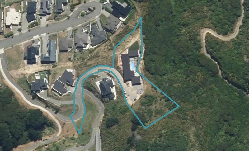 5 Eglinton Close, Aotea, Porirua - Carousel 1