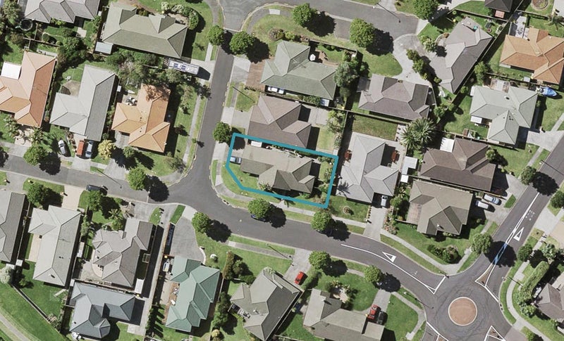 5 Morestead Avenue, Huntington Park, Auckland - Carousel 1