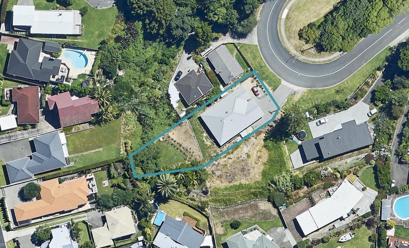 83 Pillans Road, Otumoetai, Tauranga - Carousel 1