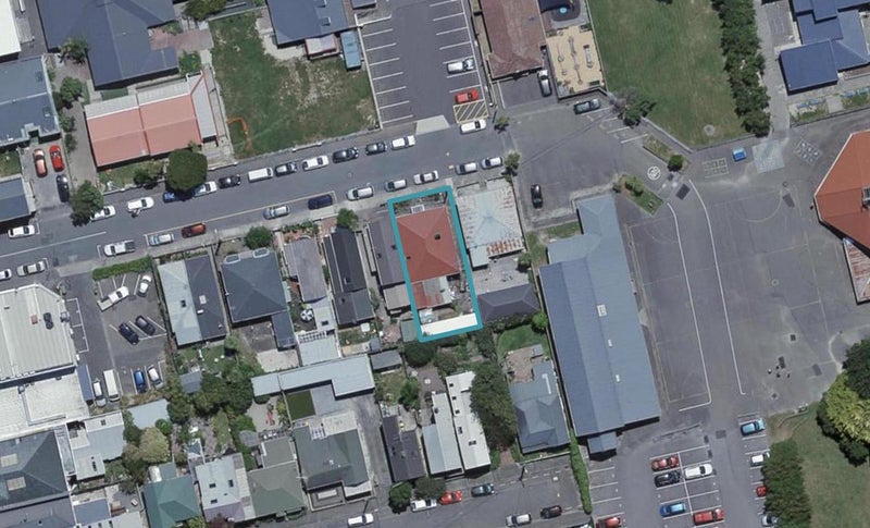18 Emmett Street, Newtown, Wellington - Carousel 1