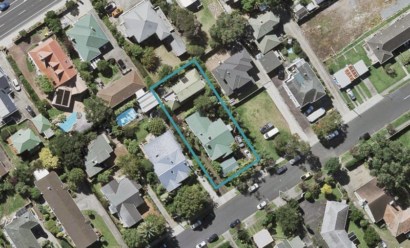 2/5 Napier Avenue, Takapuna, Auckland - Carousel 1