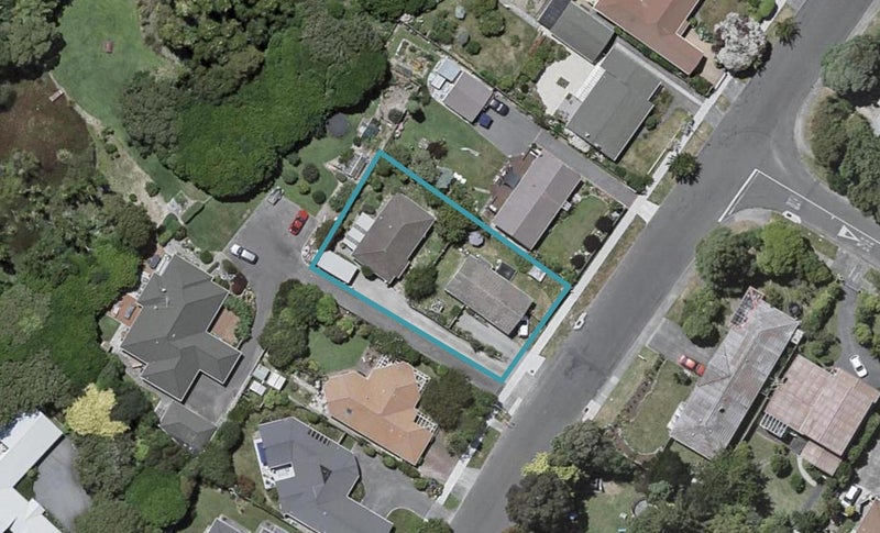 1/127 Belvedere Avenue, Waikanae, Waikanae - Carousel 1