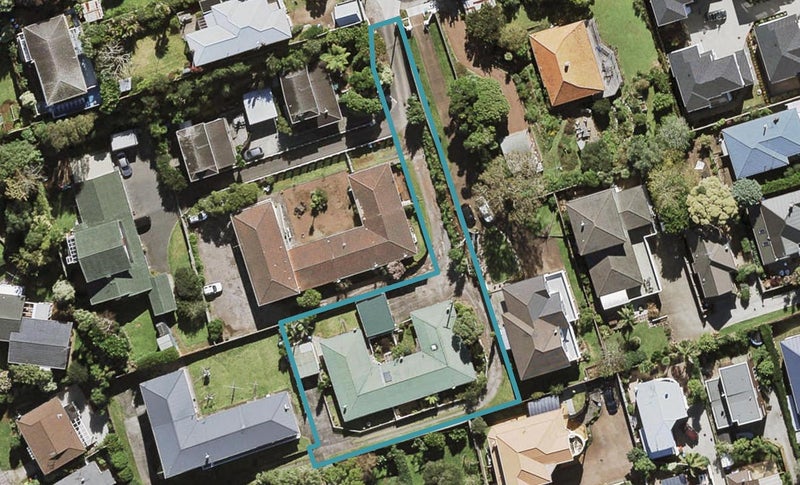 1/21 Ruarangi Road, Mount Albert, Auckland - Carousel 1