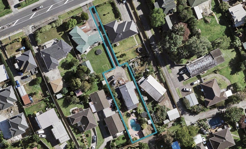 15 Orams Road, Hillpark, Auckland - Carousel 1