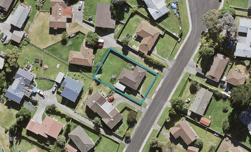 30 Brougham Place, West Harbour, Auckland - Carousel 1